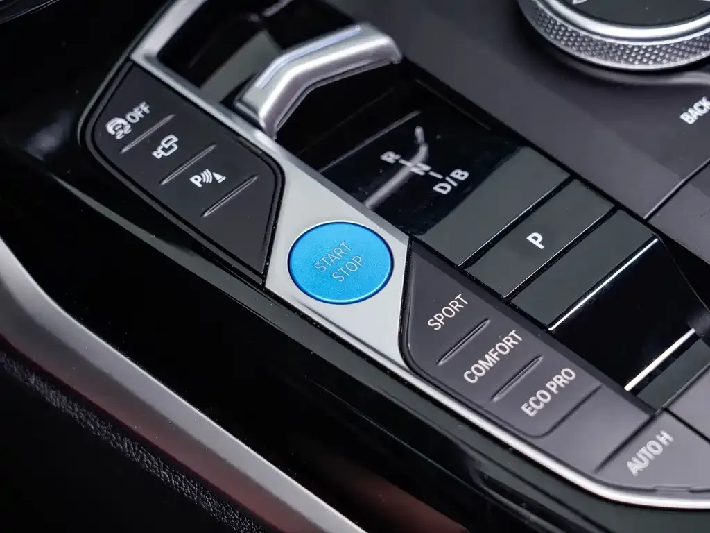 BMW i3 — фото 2