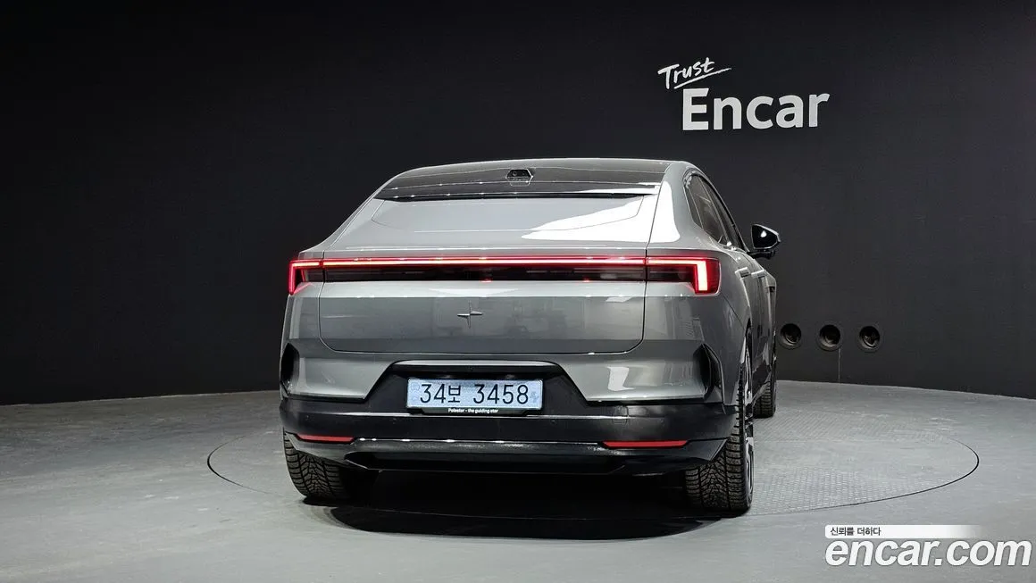Polestar Polestar 4 — фото 5