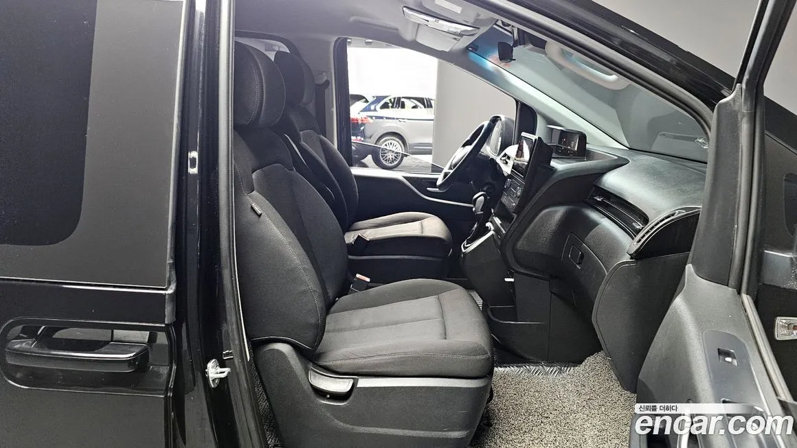 Hyundai Staria — фото 10