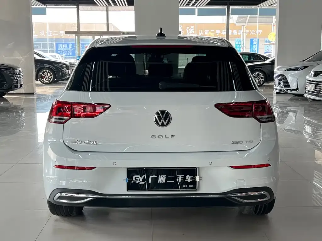 Volkswagen Golf — фото 5