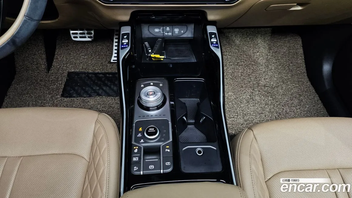 Kia Sorento — фото 9