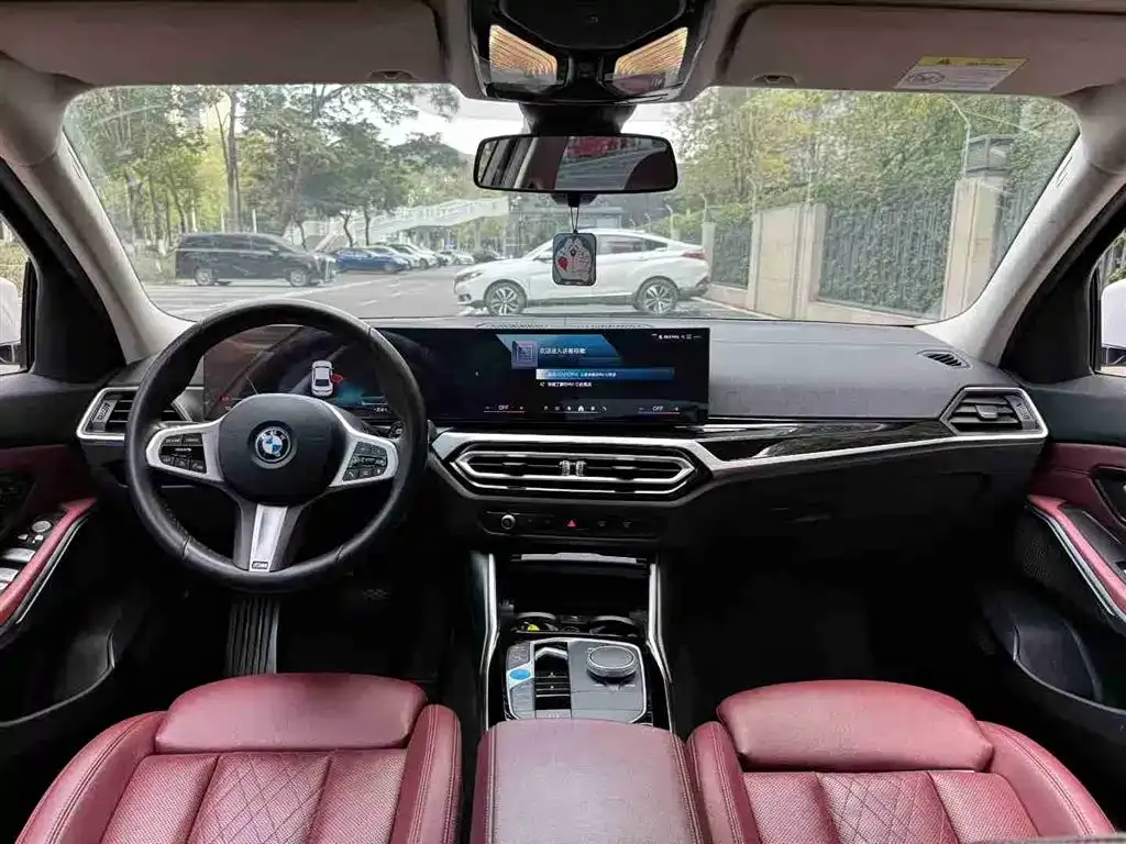 BMW i3 — фото 8