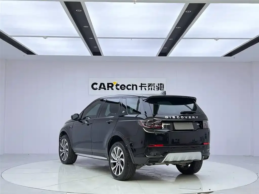 Land Rover Discovery Sport — фото 2