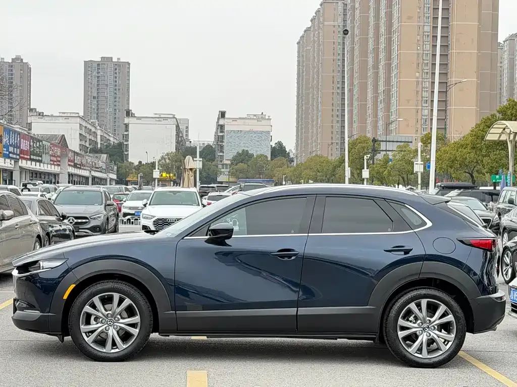 Mazda CX-30 — фото 7