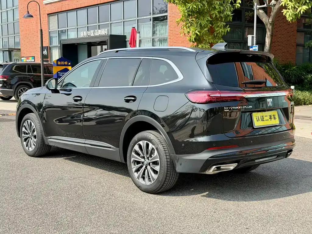 Buick Envision Plus — фото 6