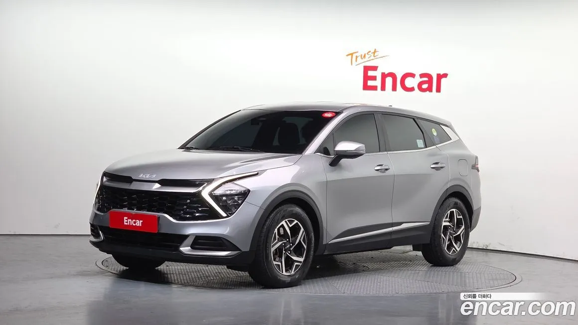 Kia Sportage — фото 1