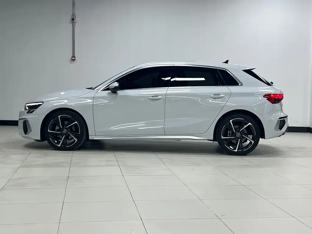 Audi A3 — фото 4