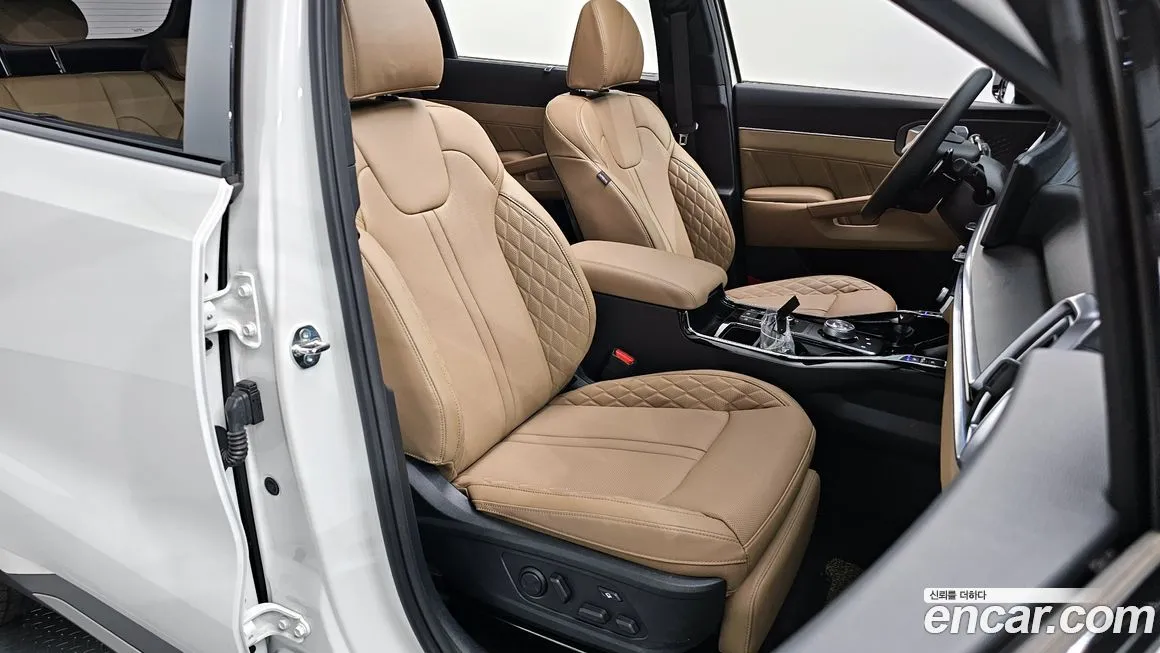 Kia Sorento — фото 8