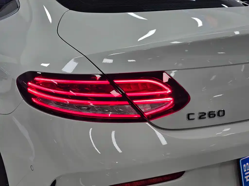 Mercedes-Benz C-Class (Import) — фото 2