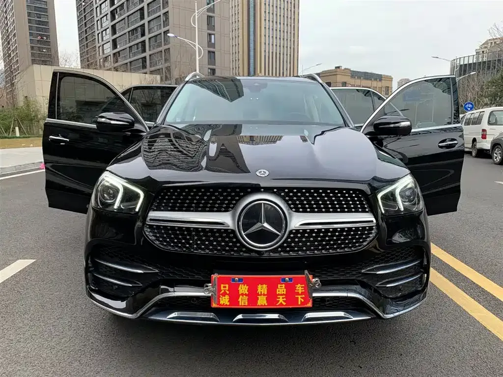 Mercedes-Benz GLE — фото 5