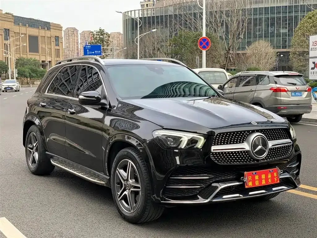 Mercedes-Benz GLE — фото 10