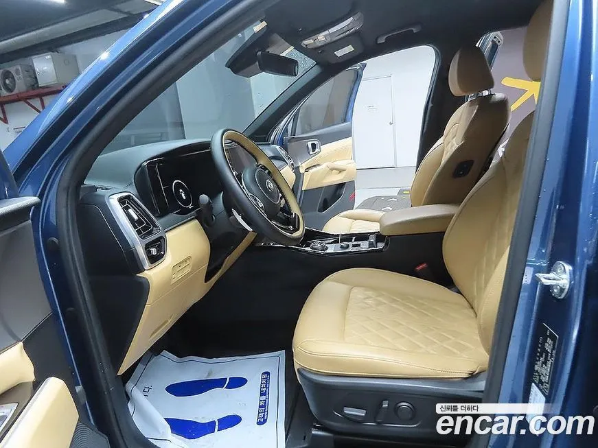 Kia Sorento — фото 4