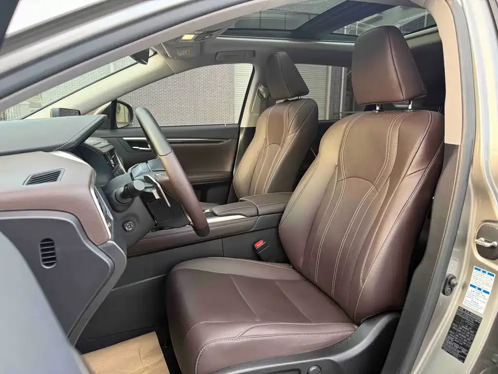 Lexus RX — фото 4