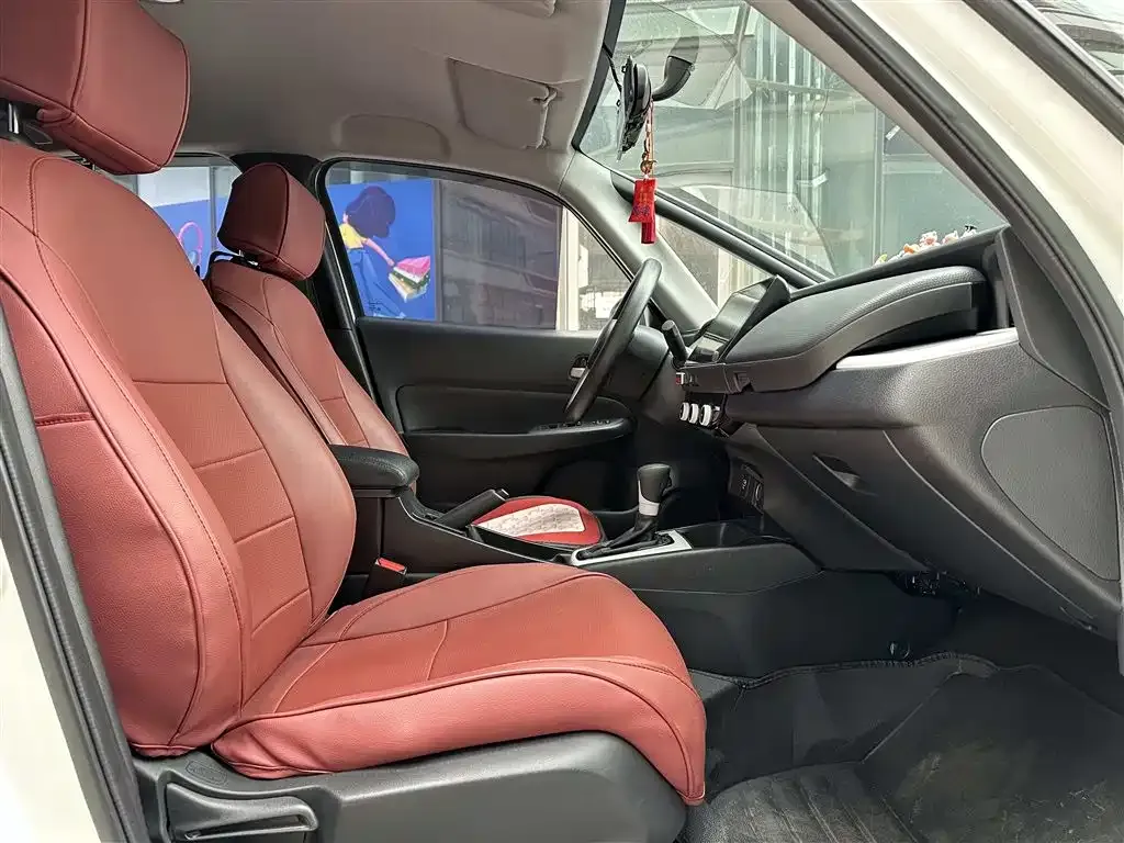 Honda Fit — фото 5