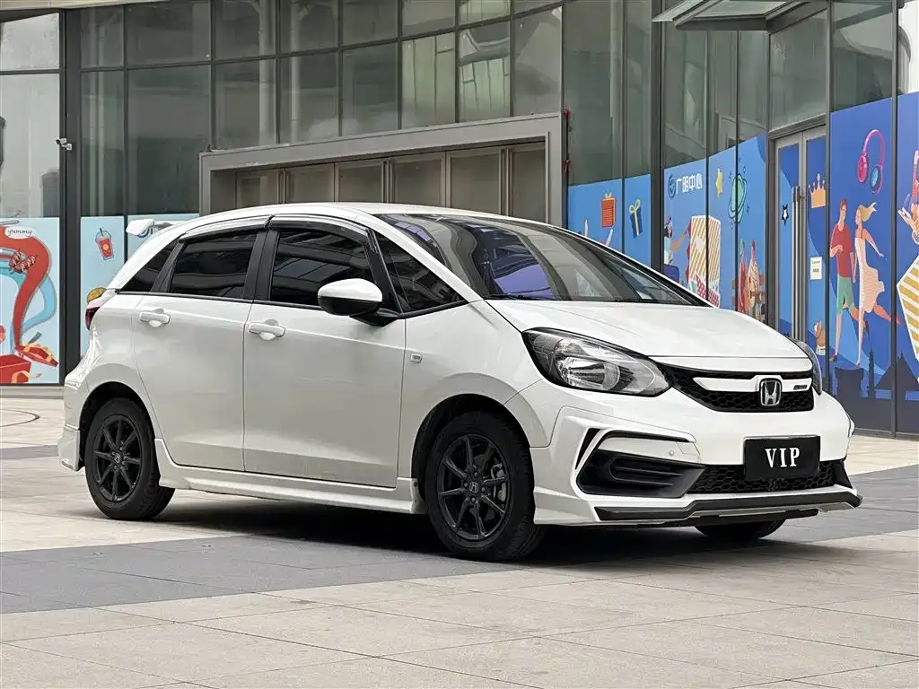 Honda Fit — фото 3