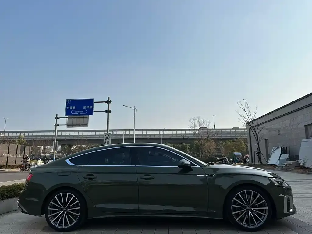 Audi A5 (Import) — фото 2