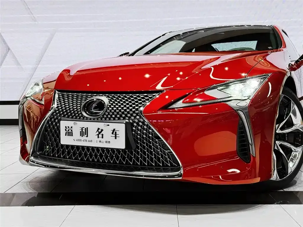 Lexus LC — фото 10