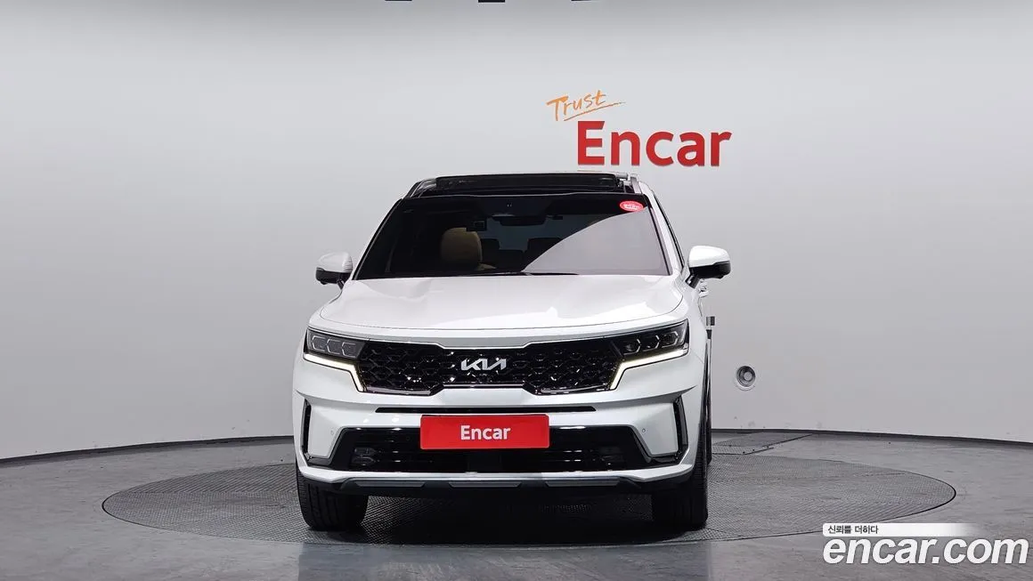 Kia Sorento — фото 8