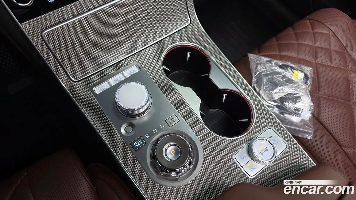 Genesis GV80 — фото 10