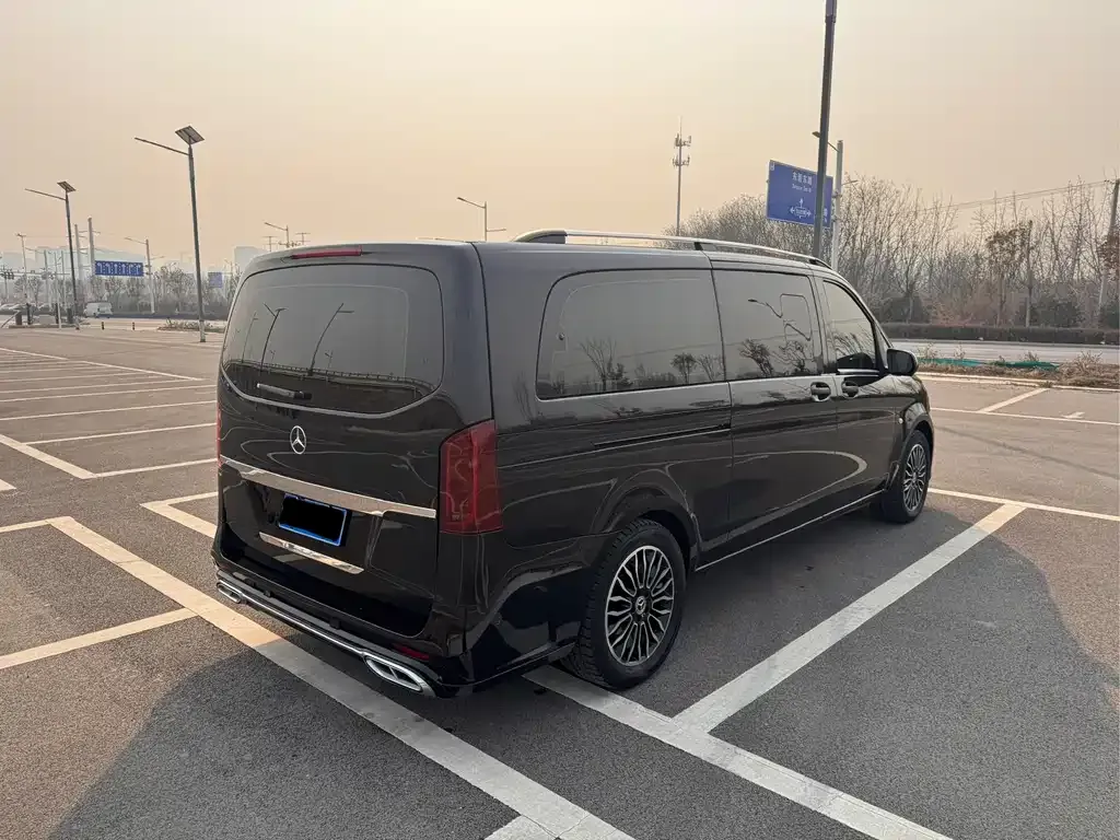 Mercedes-Benz Vito — фото 10