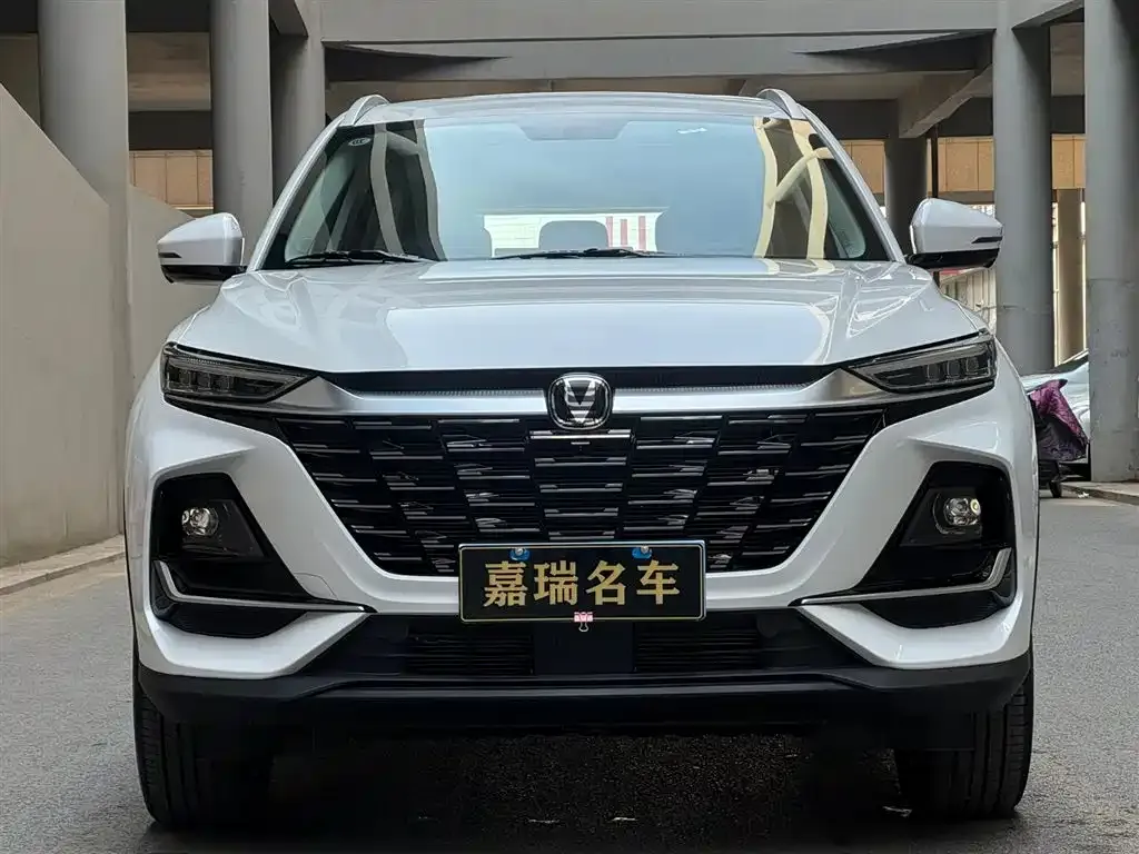 Changan CS75 — фото 2