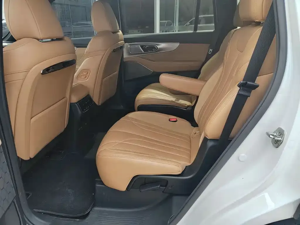 GAC Motor Trumpchi ES9 — фото 4