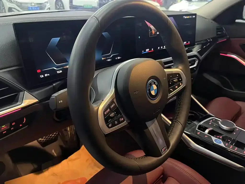 BMW i3 — фото 9