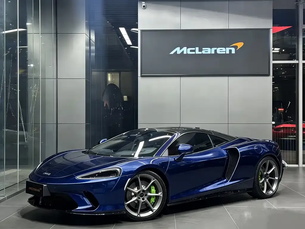 McLaren GT — фото 1