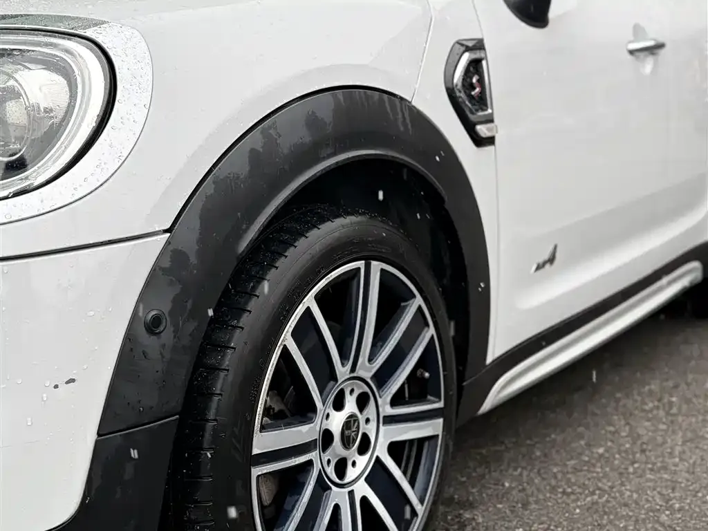 MINI Countryman — фото 5