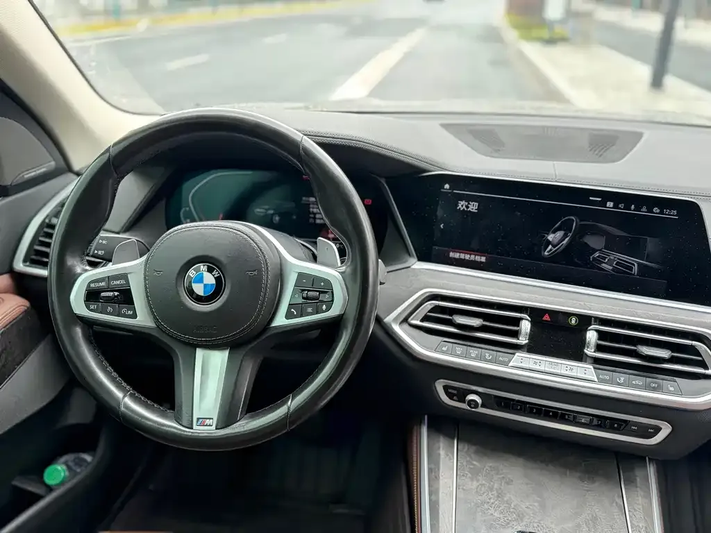 BMW X5 (Import) — фото 2
