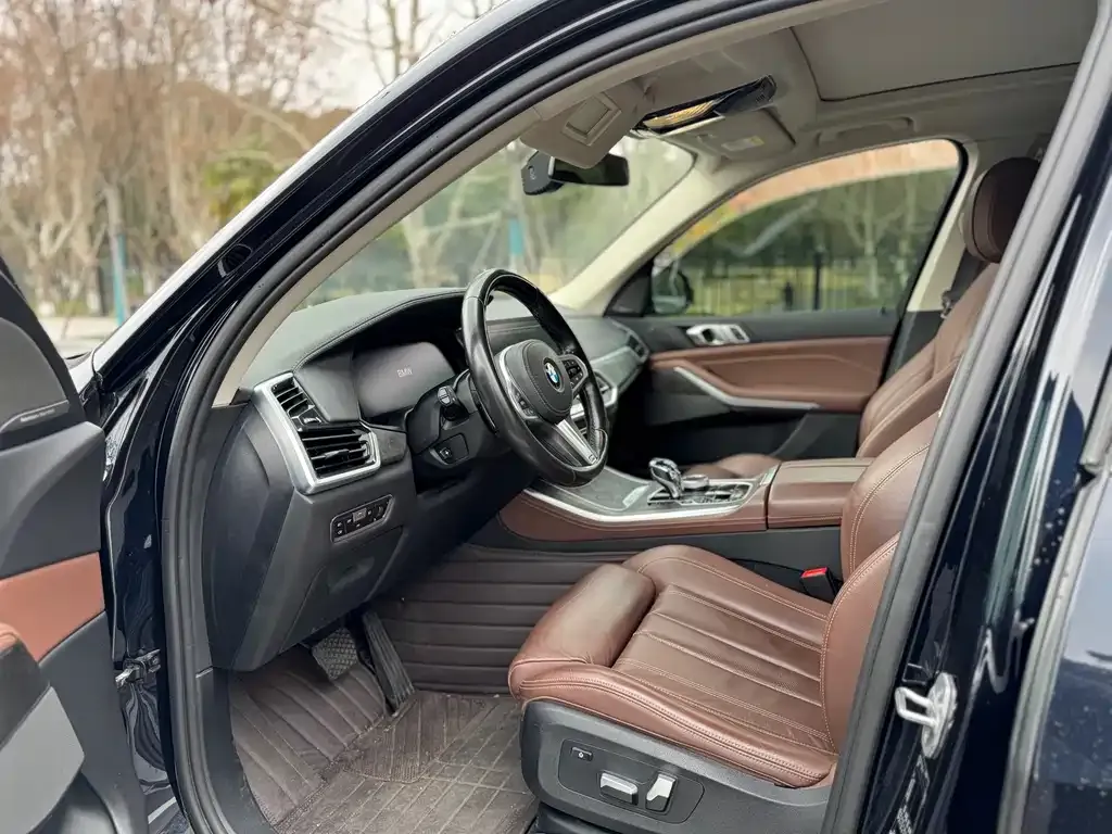 BMW X5 (Import) — фото 3