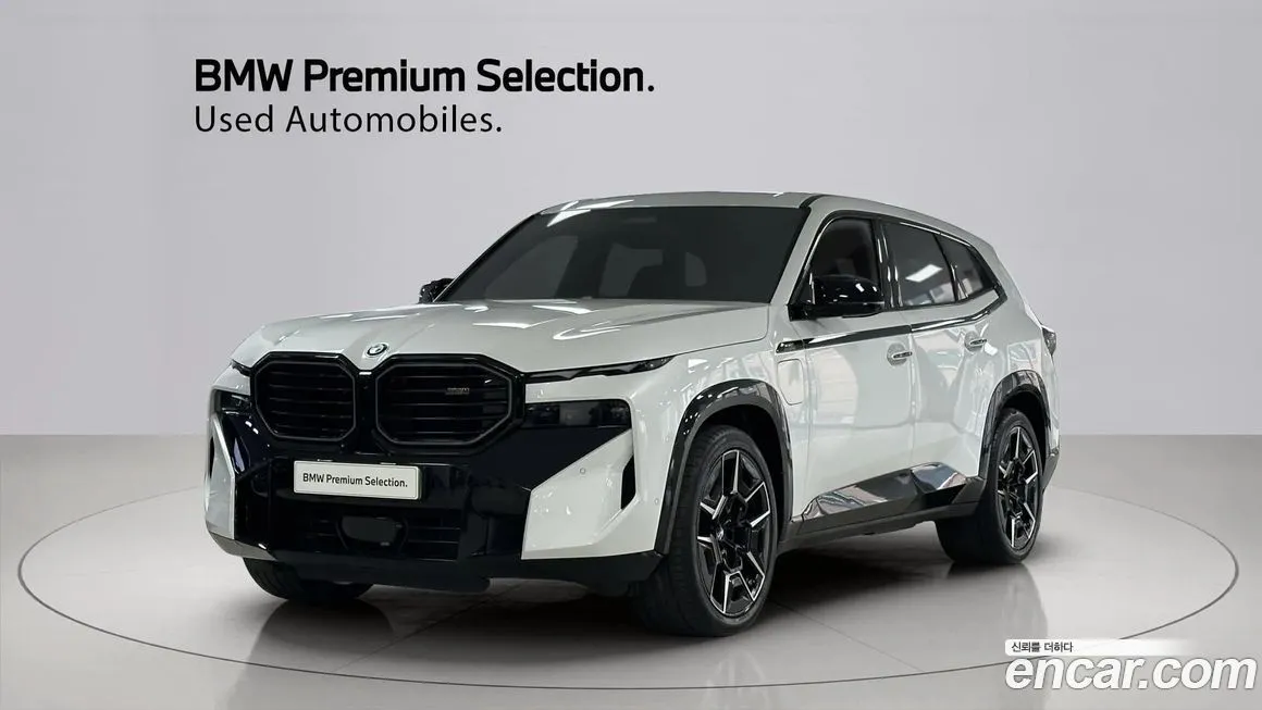 BMW XM — фото 1