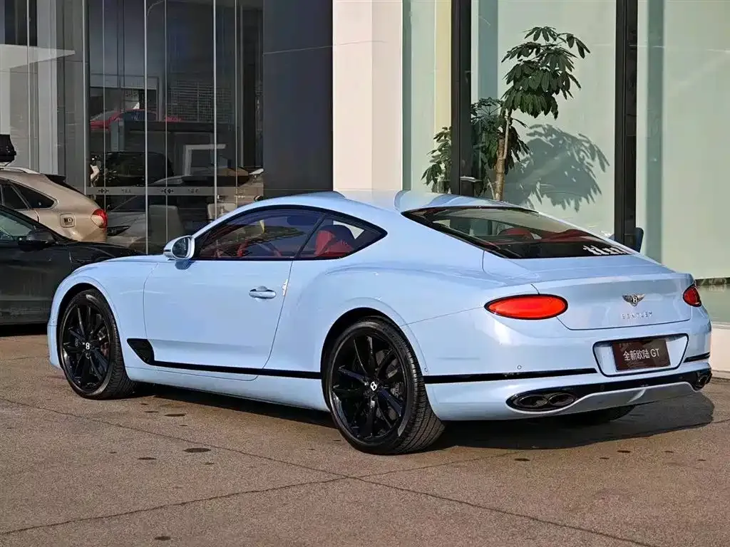 Bentley Continental — фото 2