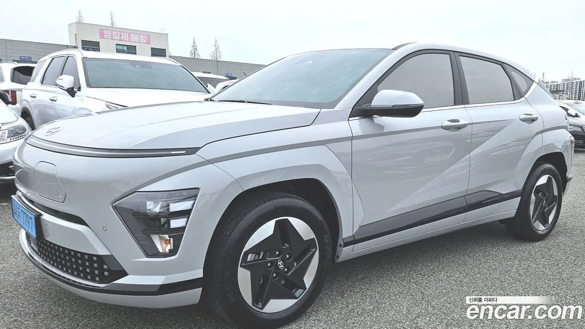 Hyundai Kona — фото 1