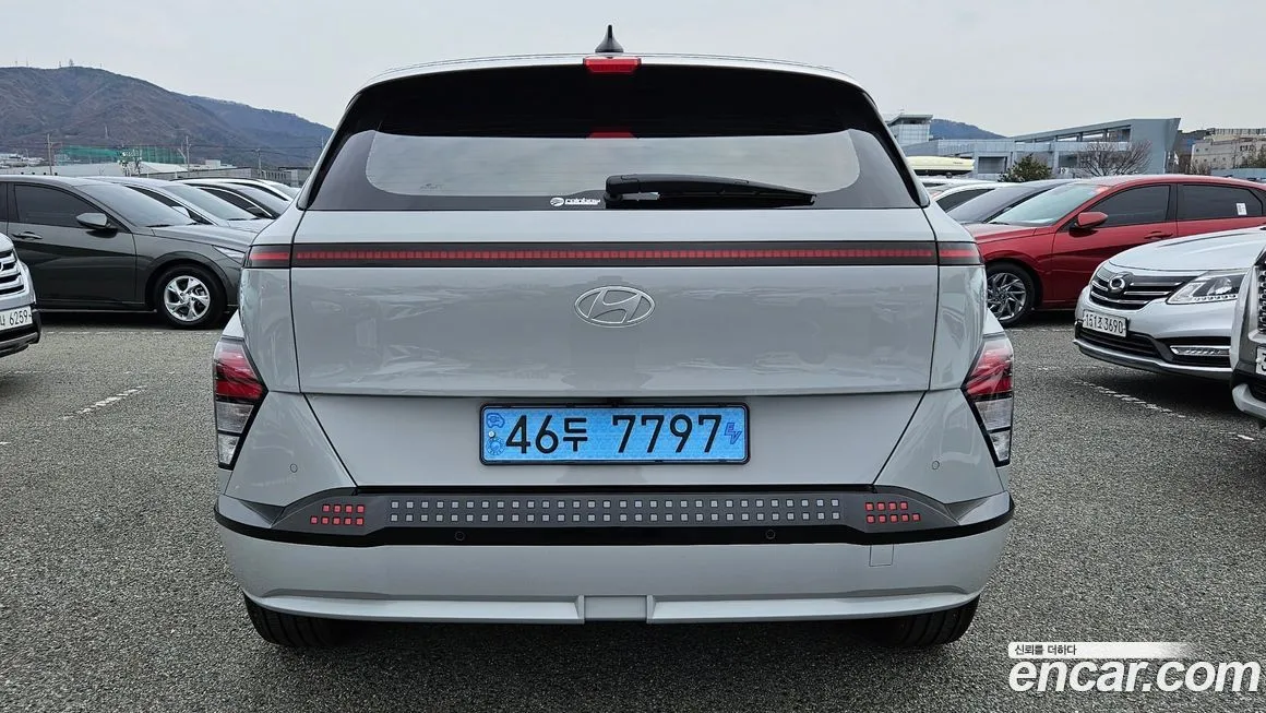 Hyundai Kona — фото 10