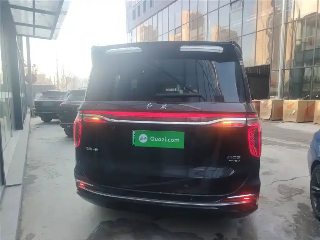 Hongqi HQ9 PHEV — фото 10