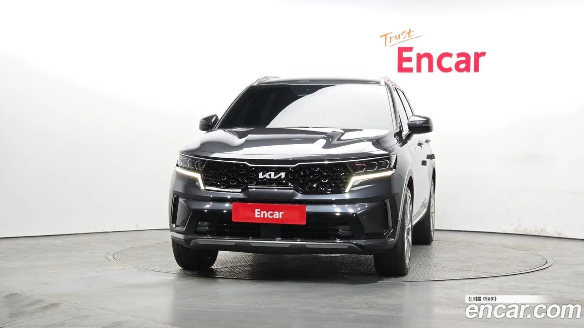 Kia Sorento — фото 5