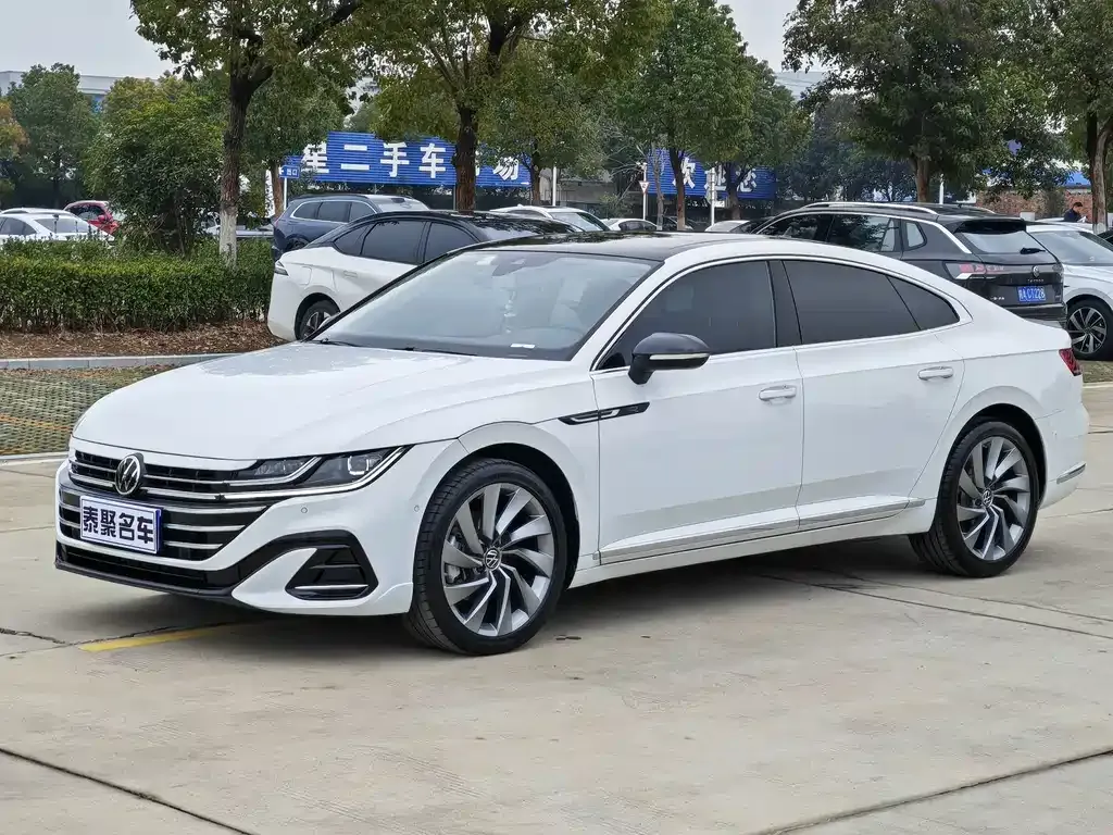 Volkswagen CC — фото 1