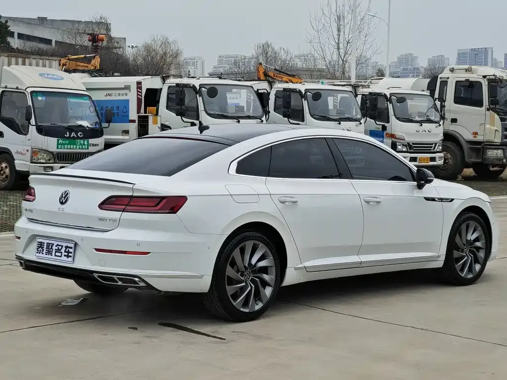 Volkswagen CC — фото 4