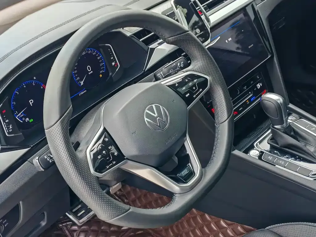 Volkswagen CC — фото 8