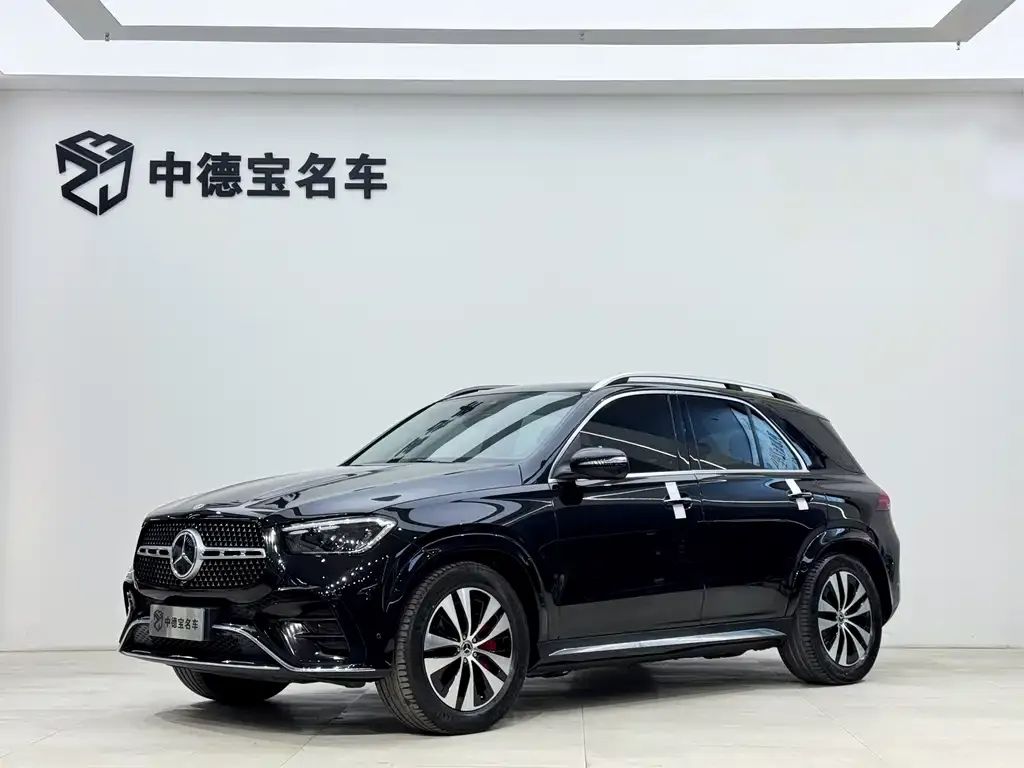 Mercedes-Benz GLE — фото 1