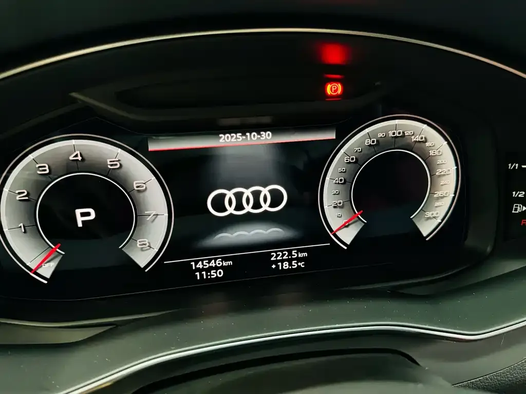 Audi A7L — фото 2