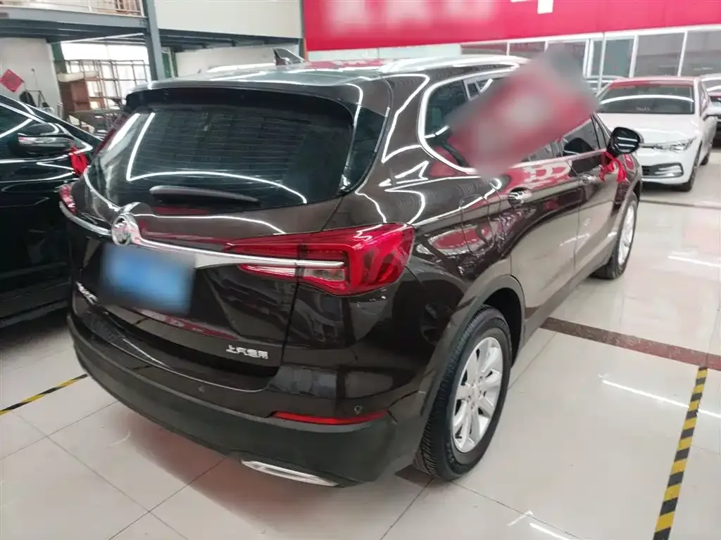 Buick Envision Plus — фото 9