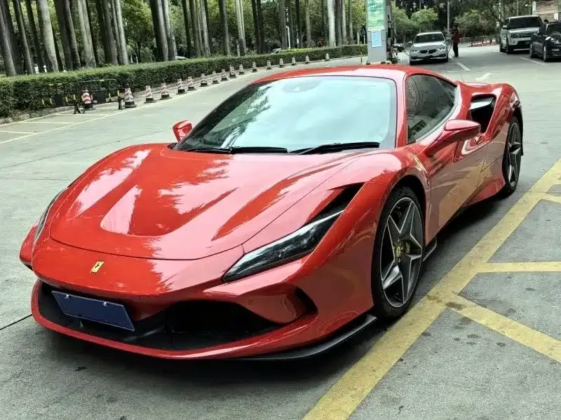 Ferrari F8 — фото 1