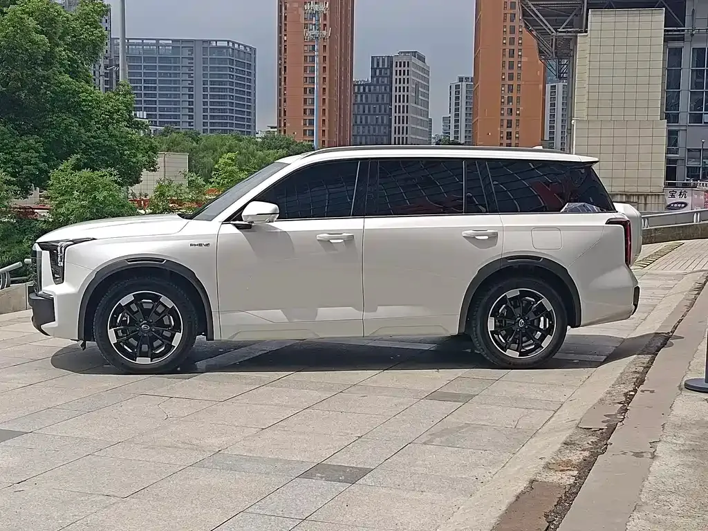 GAC Motor Trumpchi ES9 — фото 7