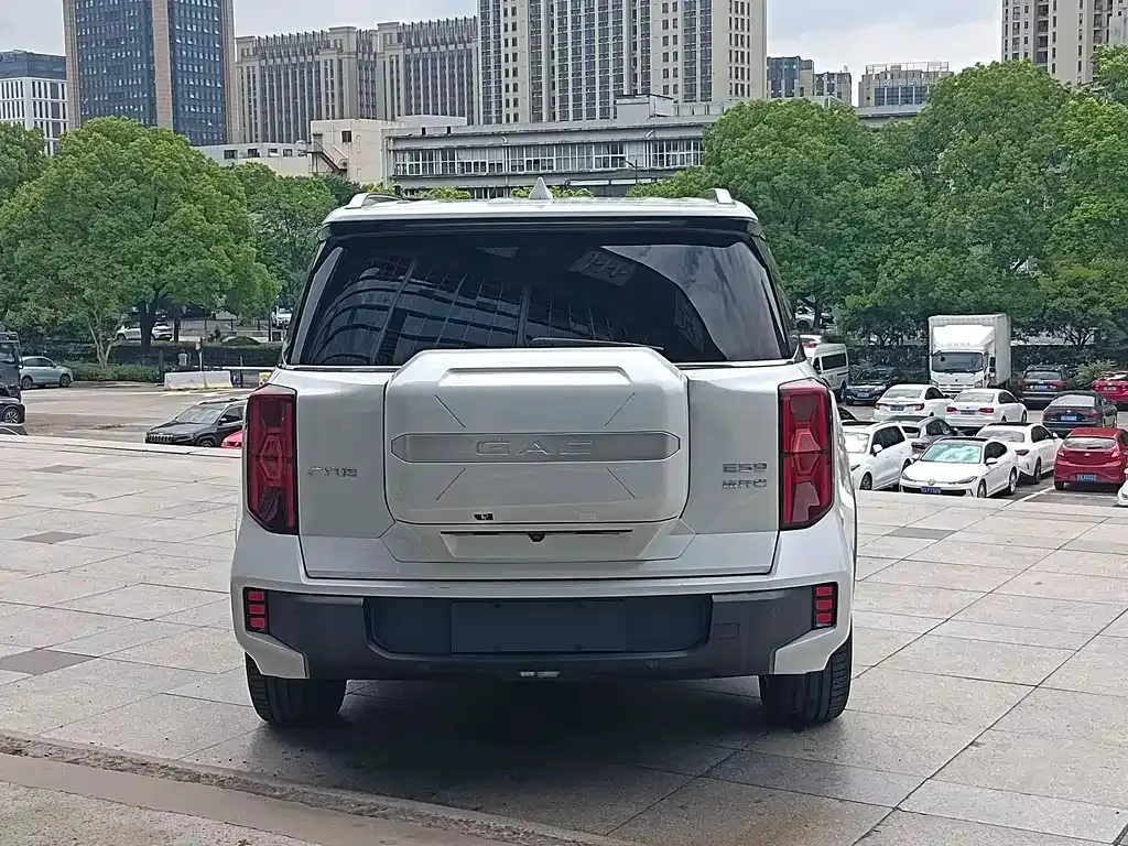 GAC Motor Trumpchi ES9 — фото 10