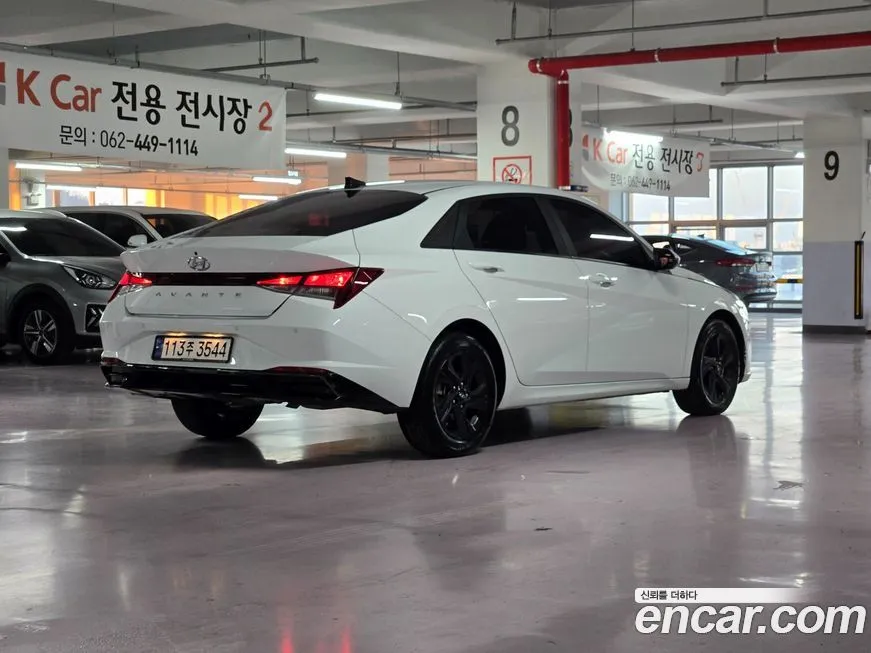 Hyundai AVANTE — фото 4