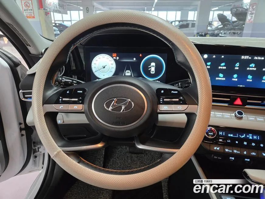 Hyundai AVANTE — фото 6