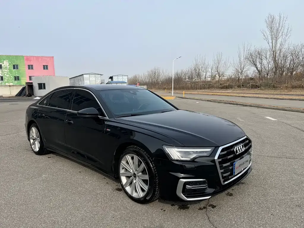 Audi A6L — фото 5