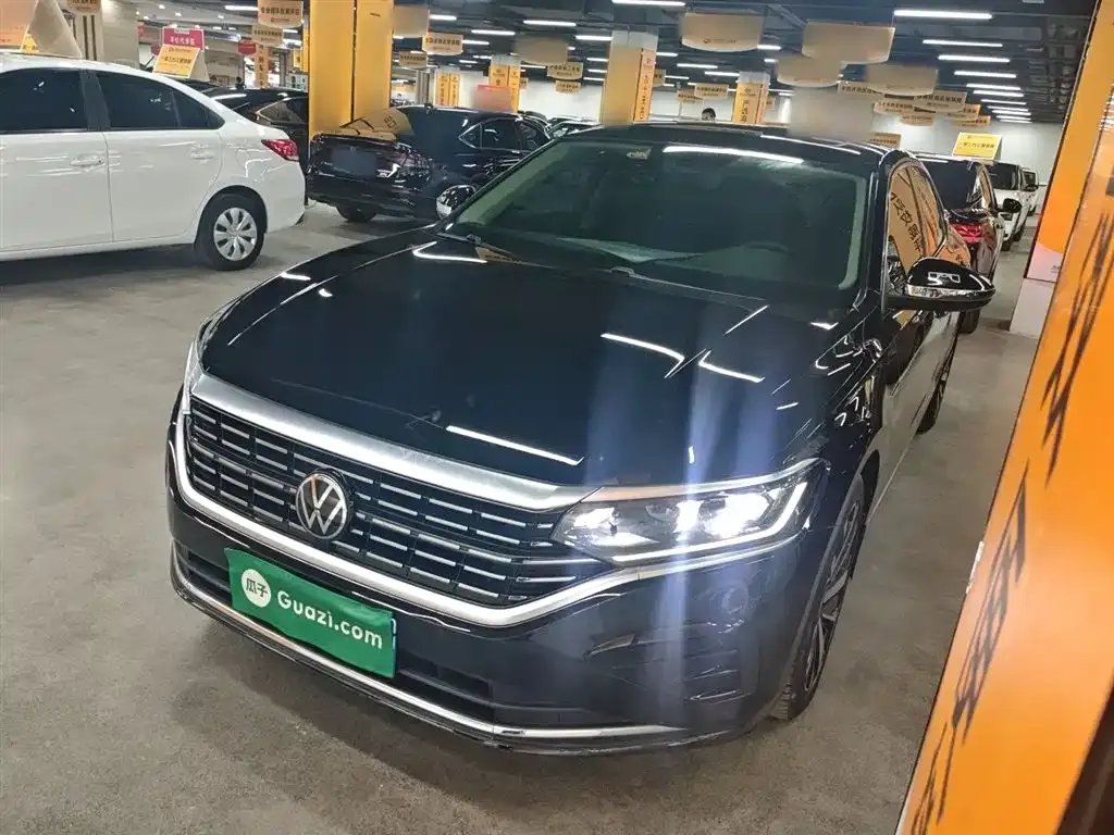 Volkswagen Passat — фото 7